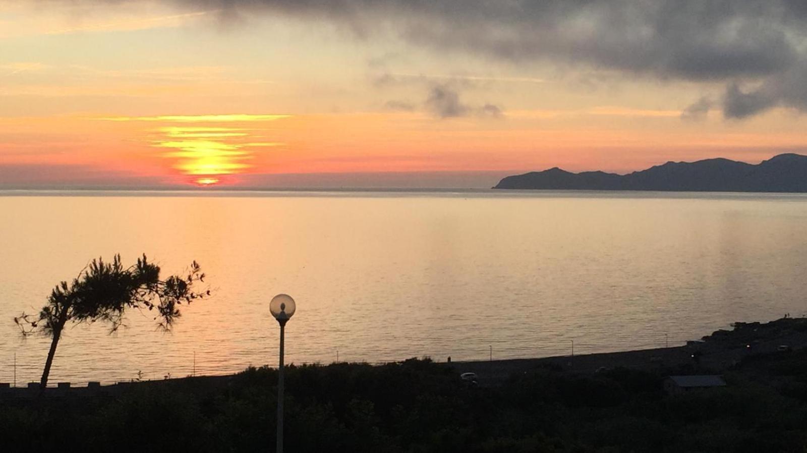 Villetta A Schiera - Bosa Marina Magomadas Buitenkant foto